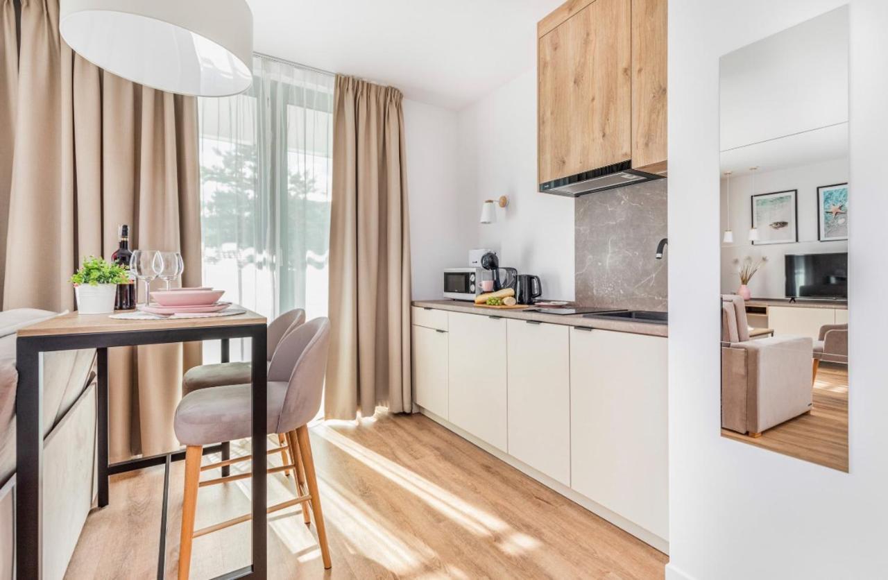 Jantaris B1 - Apartament 20M Od Plazy Mielno  Exterior photo