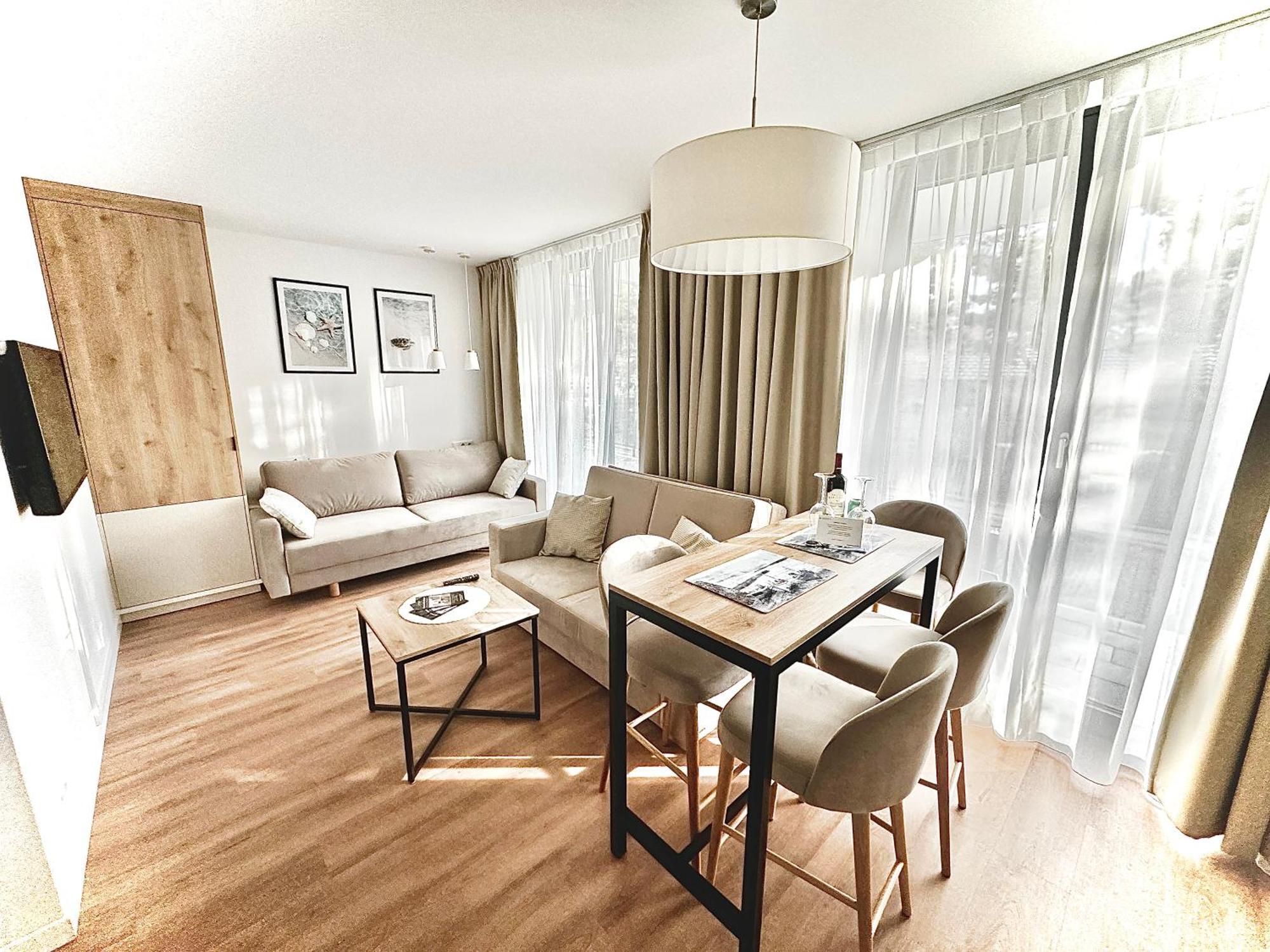 Jantaris B1 - Apartament 20M Od Plazy Mielno  Exterior photo